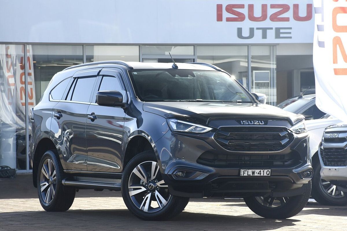 2024 Isuzu MU-X LS-T