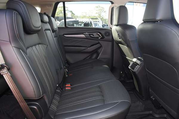2024 Isuzu MU-X LS-T