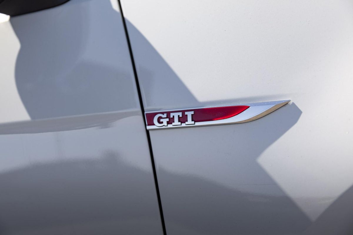 2019 Volkswagen Golf GTI 7.5