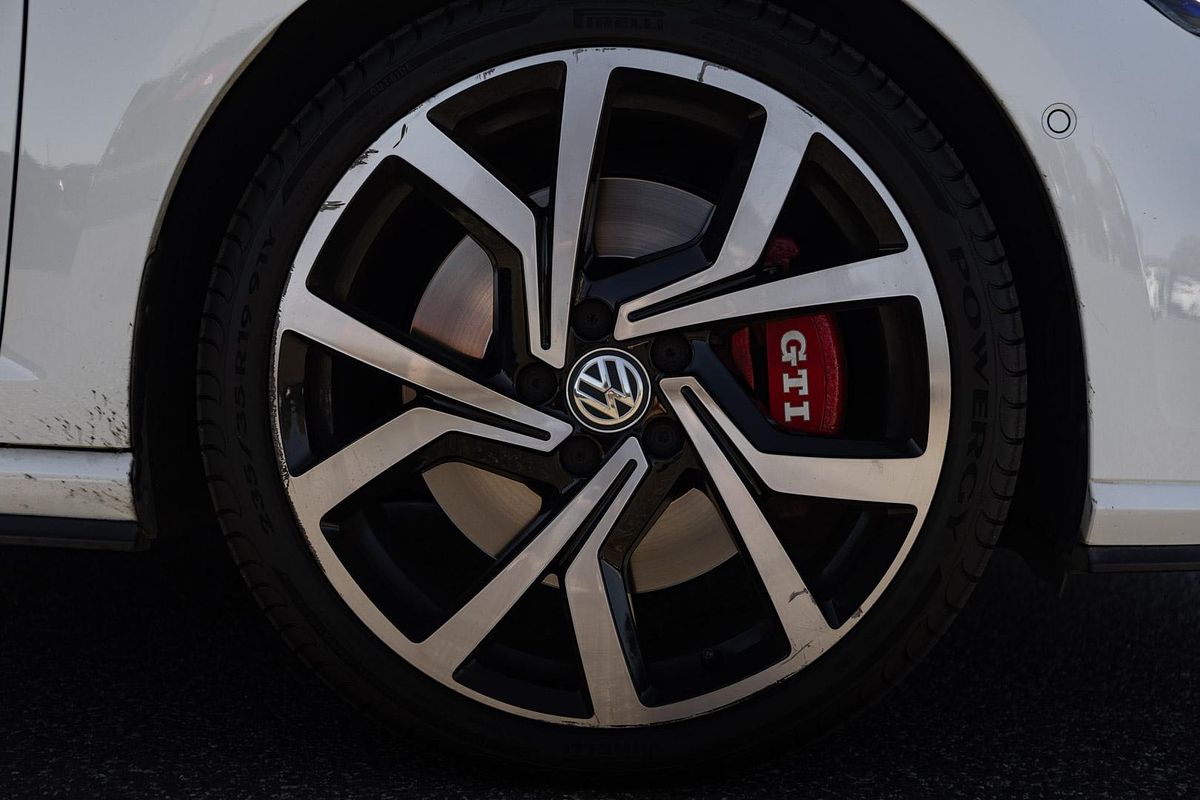 2019 Volkswagen Golf GTI 7.5