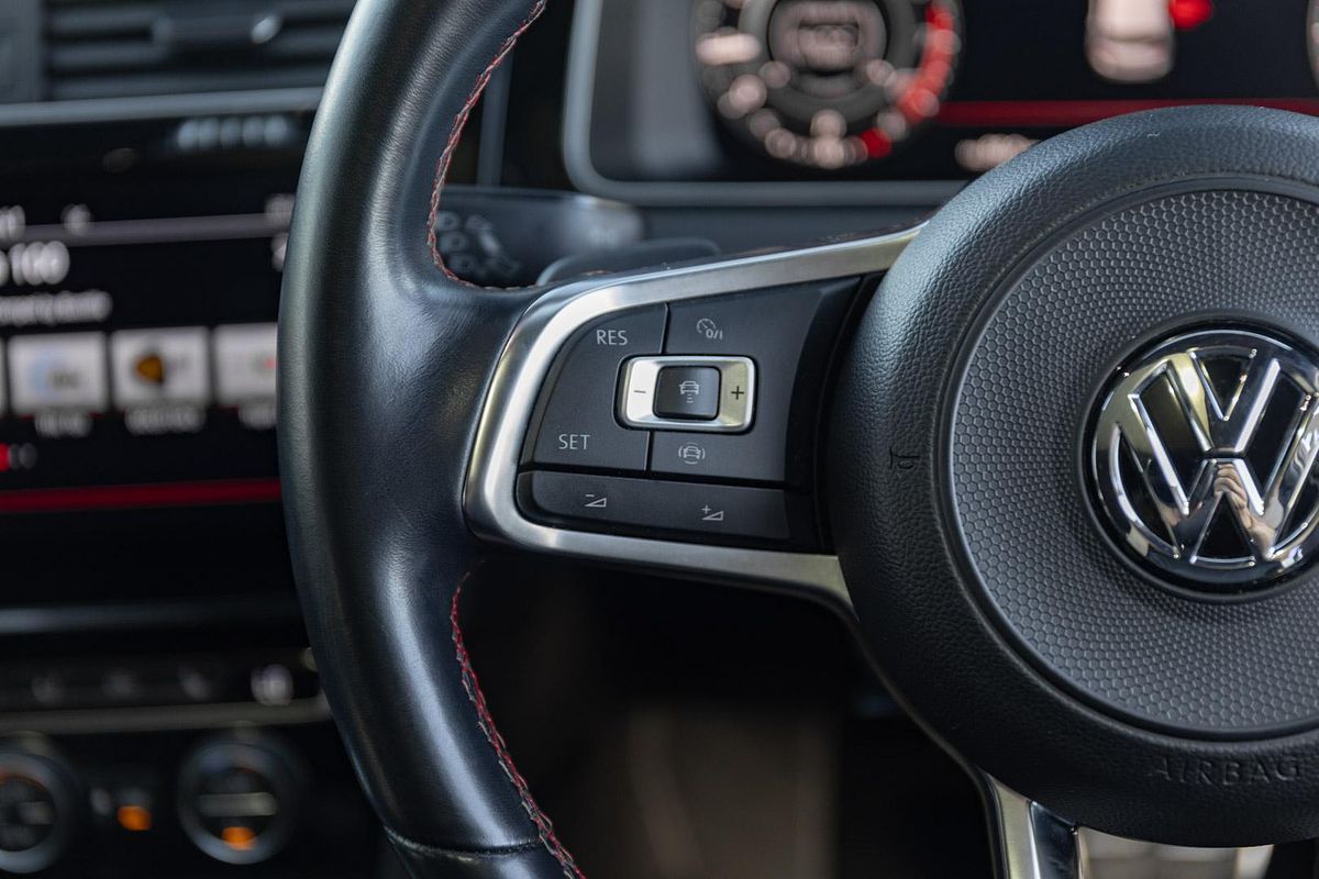 2019 Volkswagen Golf GTI 7.5