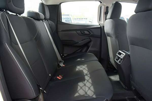 2024 Isuzu D-MAX SX High Ride Rear Wheel Drive