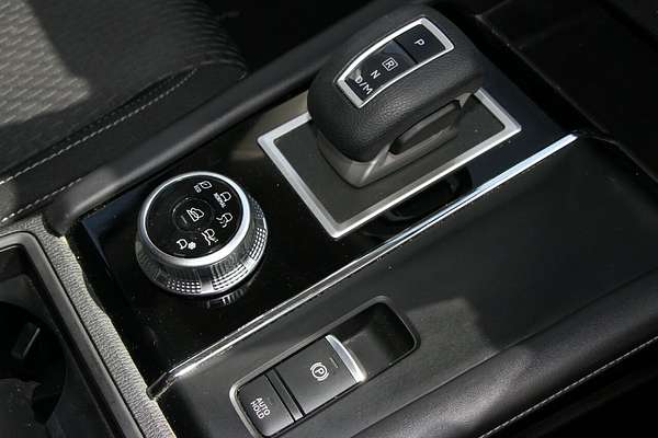 2023 Mitsubishi Outlander ES ZM