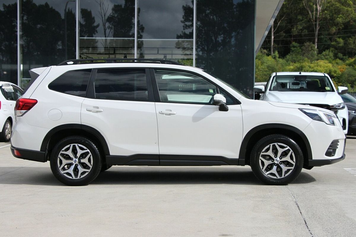 2023 Subaru Forester 2.5i S5