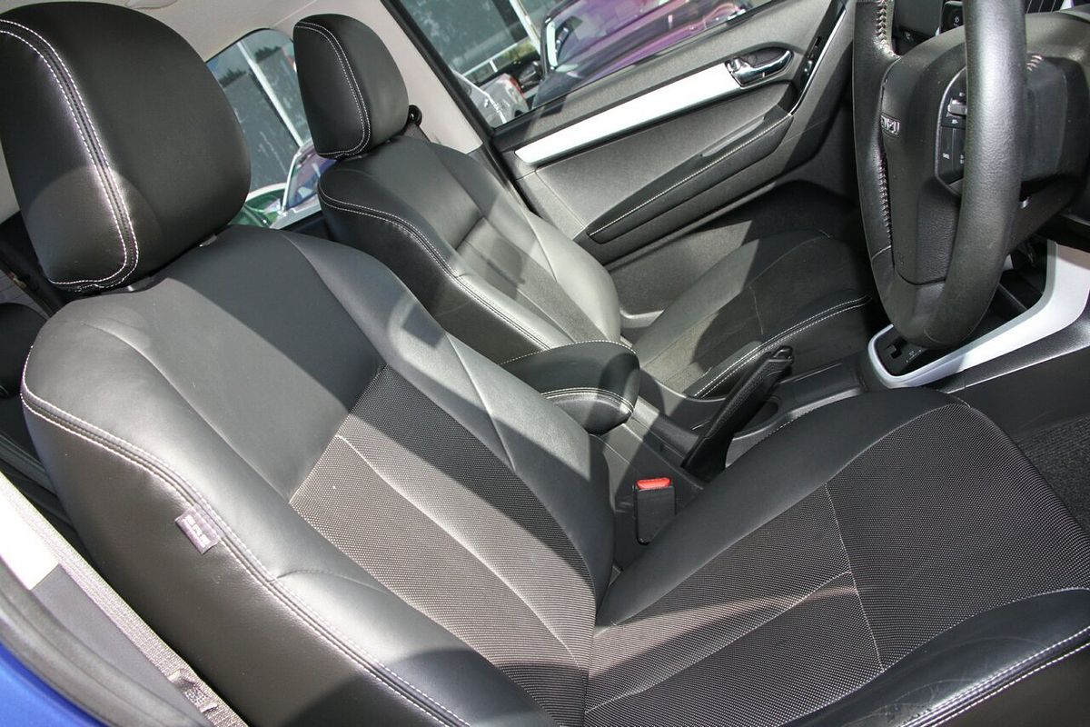 2018 Isuzu D-MAX LS-T High Ride Rear Wheel Drive