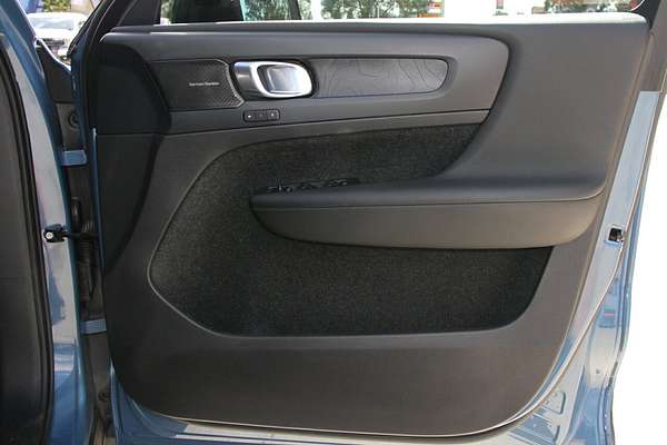 2022 Volvo C40 Recharge