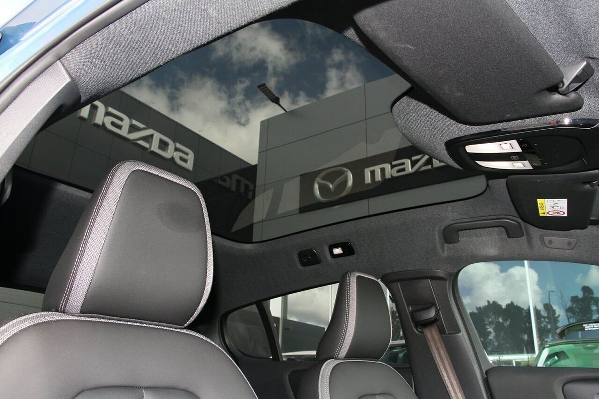 2022 Volvo C40 Recharge