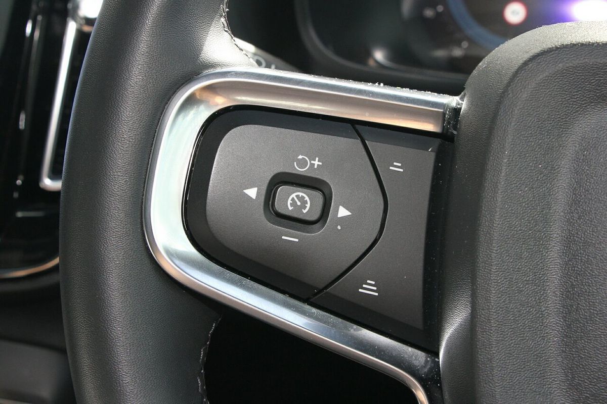 2022 Volvo C40 Recharge