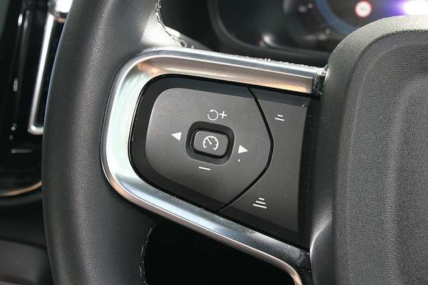 2022 Volvo C40 Recharge
