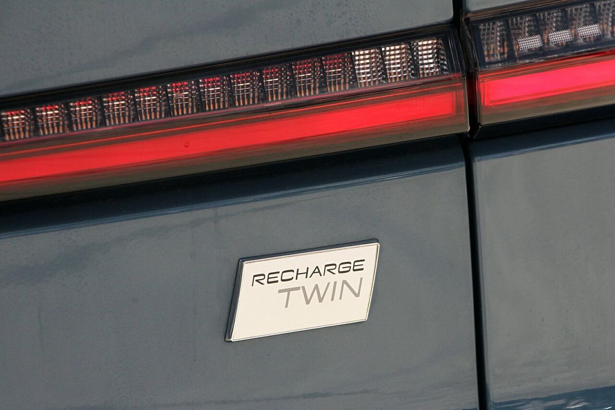 2022 Volvo C40 Recharge
