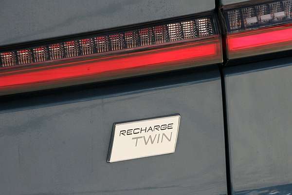 2022 Volvo C40 Recharge