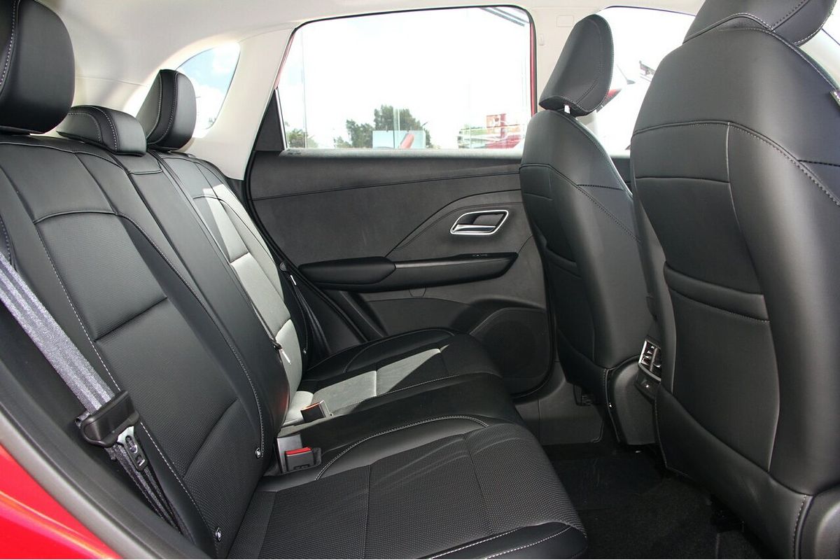 2025 MG ZS Essence Turbo ZS32