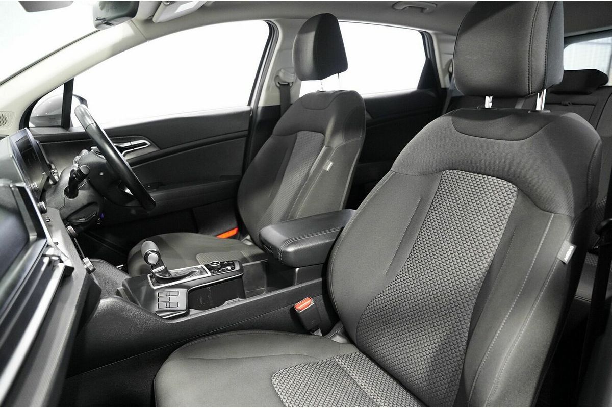 2021 Kia Sportage S NQ5