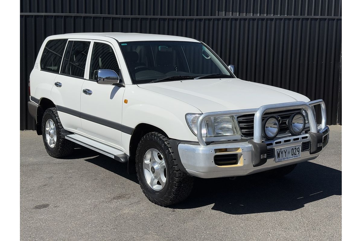 2003 Toyota Landcruiser GXL UZJ100R
