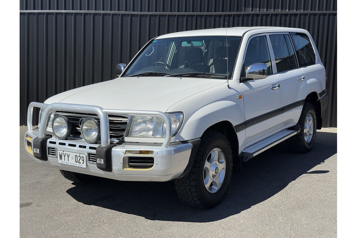 2003 Toyota Landcruiser GXL UZJ100R