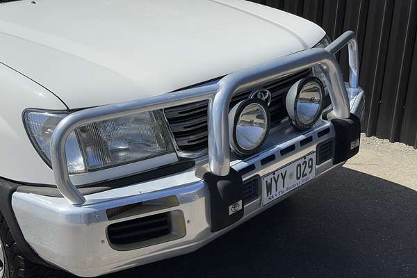 2003 Toyota Landcruiser GXL UZJ100R