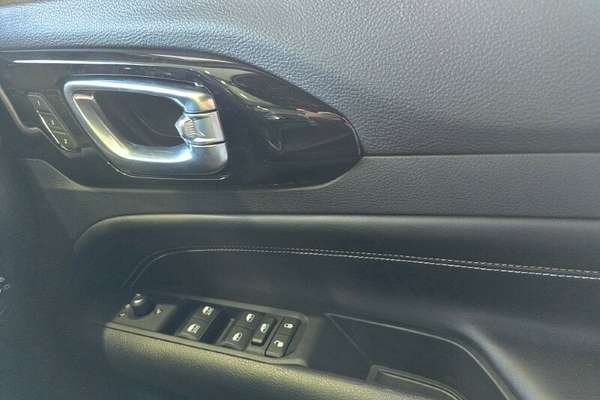 2023 Jeep Compass S-Limited M6