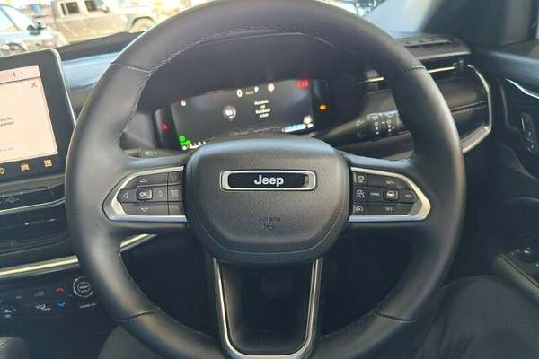 2023 Jeep Compass S-Limited M6