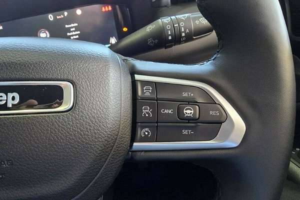 2023 Jeep Compass S-Limited M6