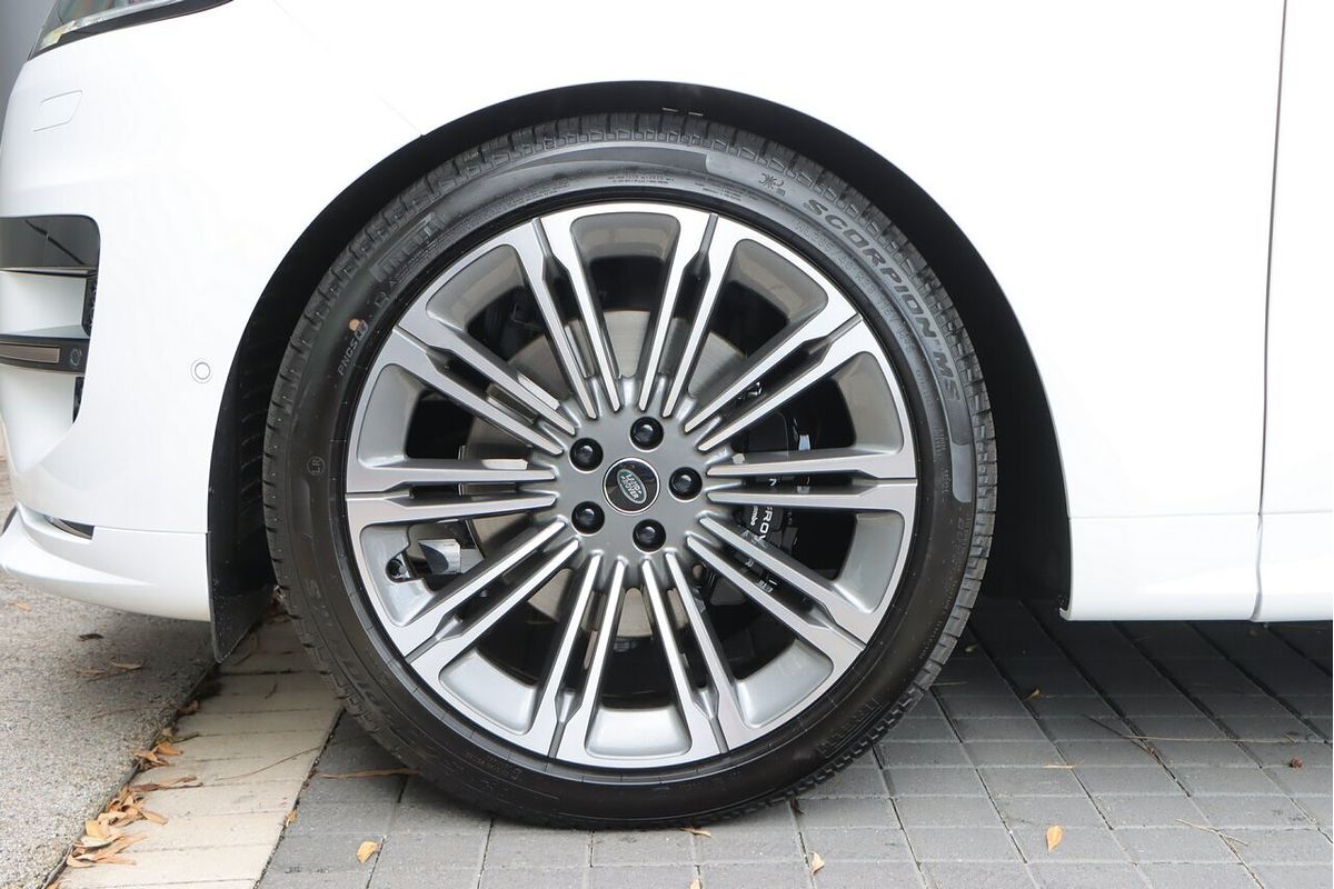 2024 Land Rover Range Rover Sport D250 Dynamic SE L461