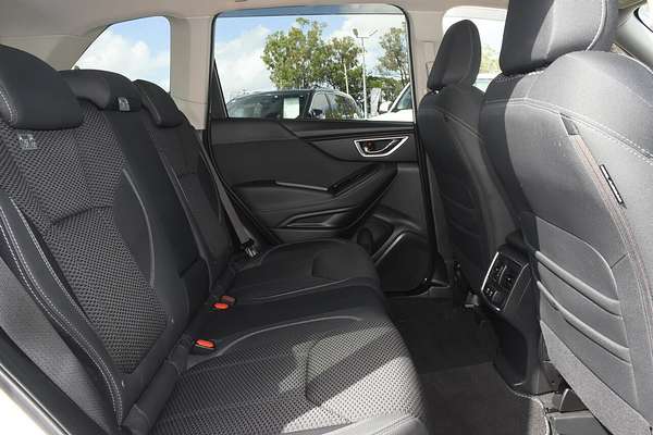 2020 Subaru Forester 2.5i Premium S5
