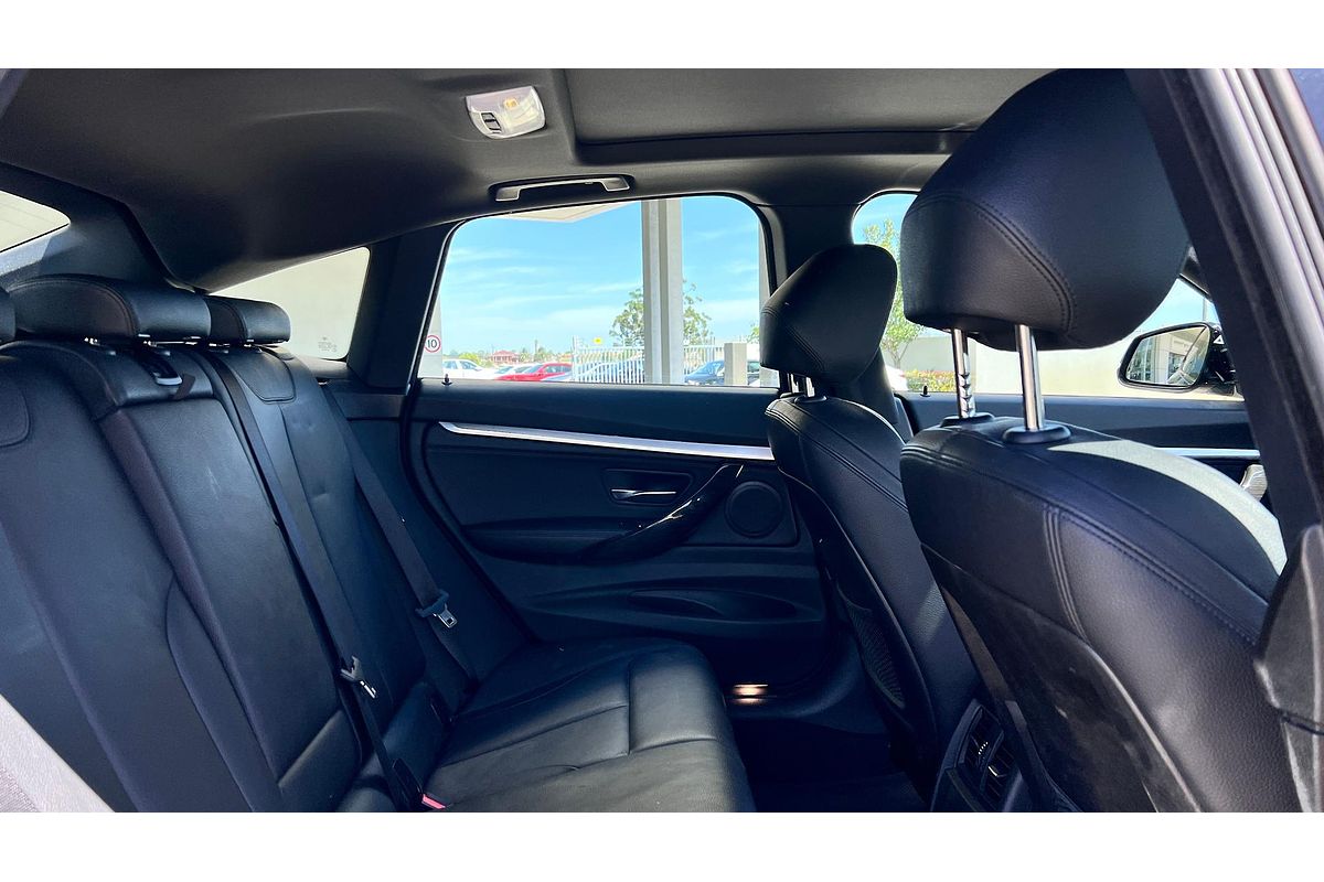 2018 BMW 3 Series 330i M Sport F34 LCI