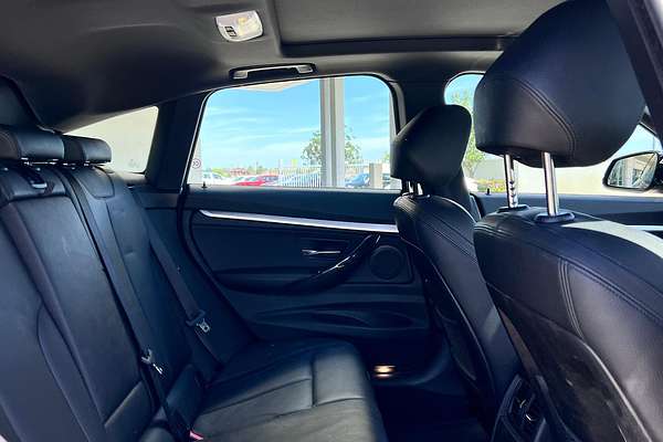 2018 BMW 3 Series 330i M Sport F34 LCI