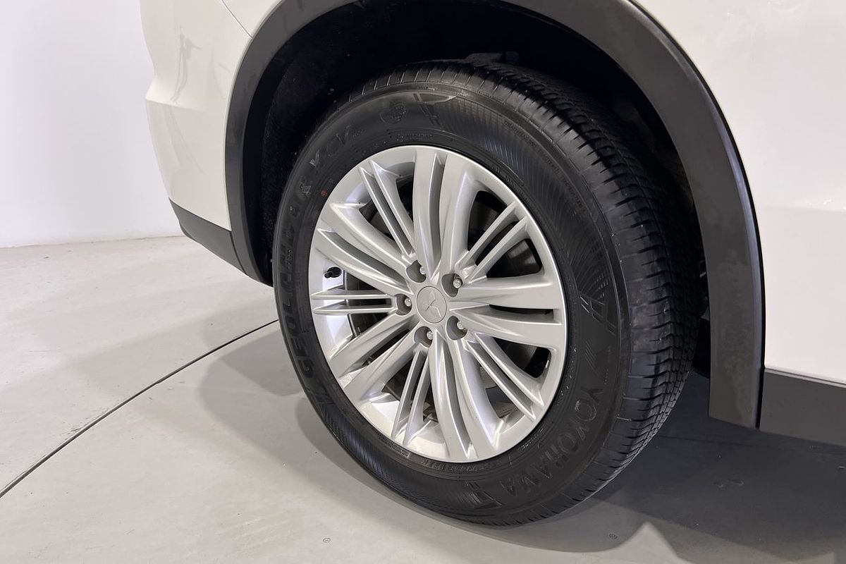 2023 Mitsubishi Outlander ES ZM