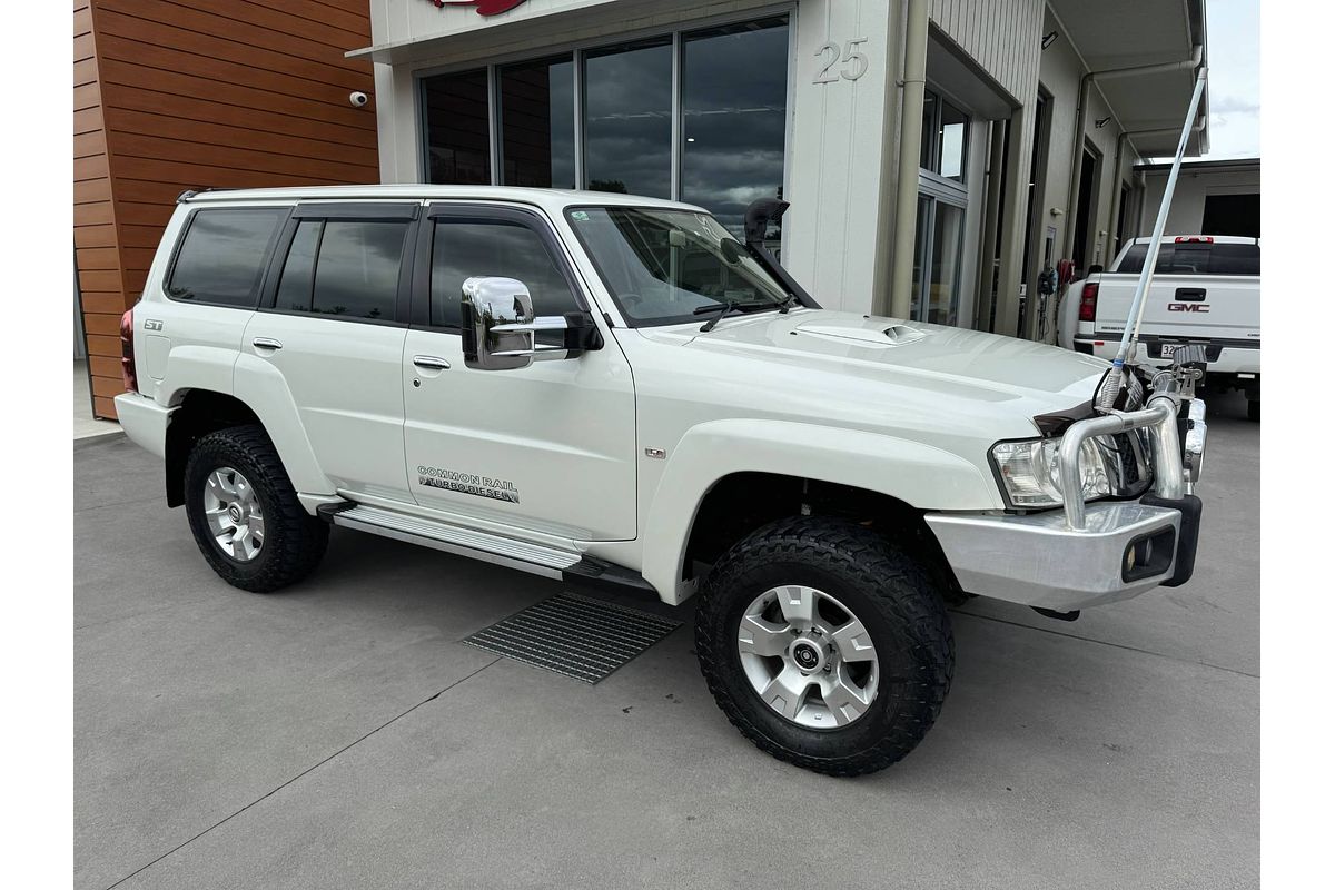 2012 Nissan Patrol ST GU 7