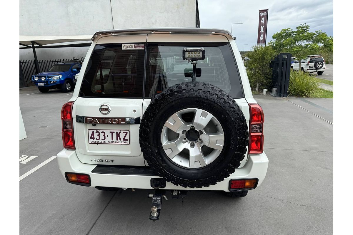 2012 Nissan Patrol ST GU 7