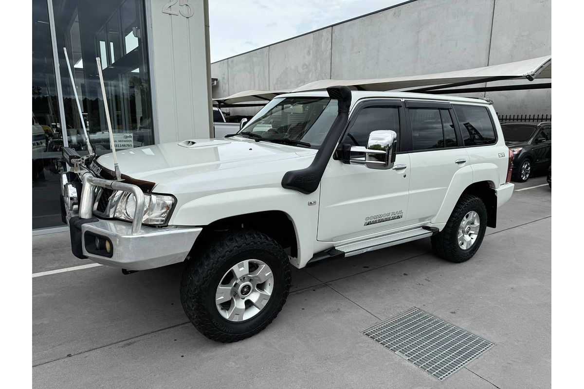 2012 Nissan Patrol ST GU 7