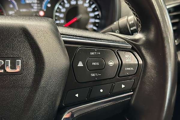 2023 Isuzu MU-X LS-U