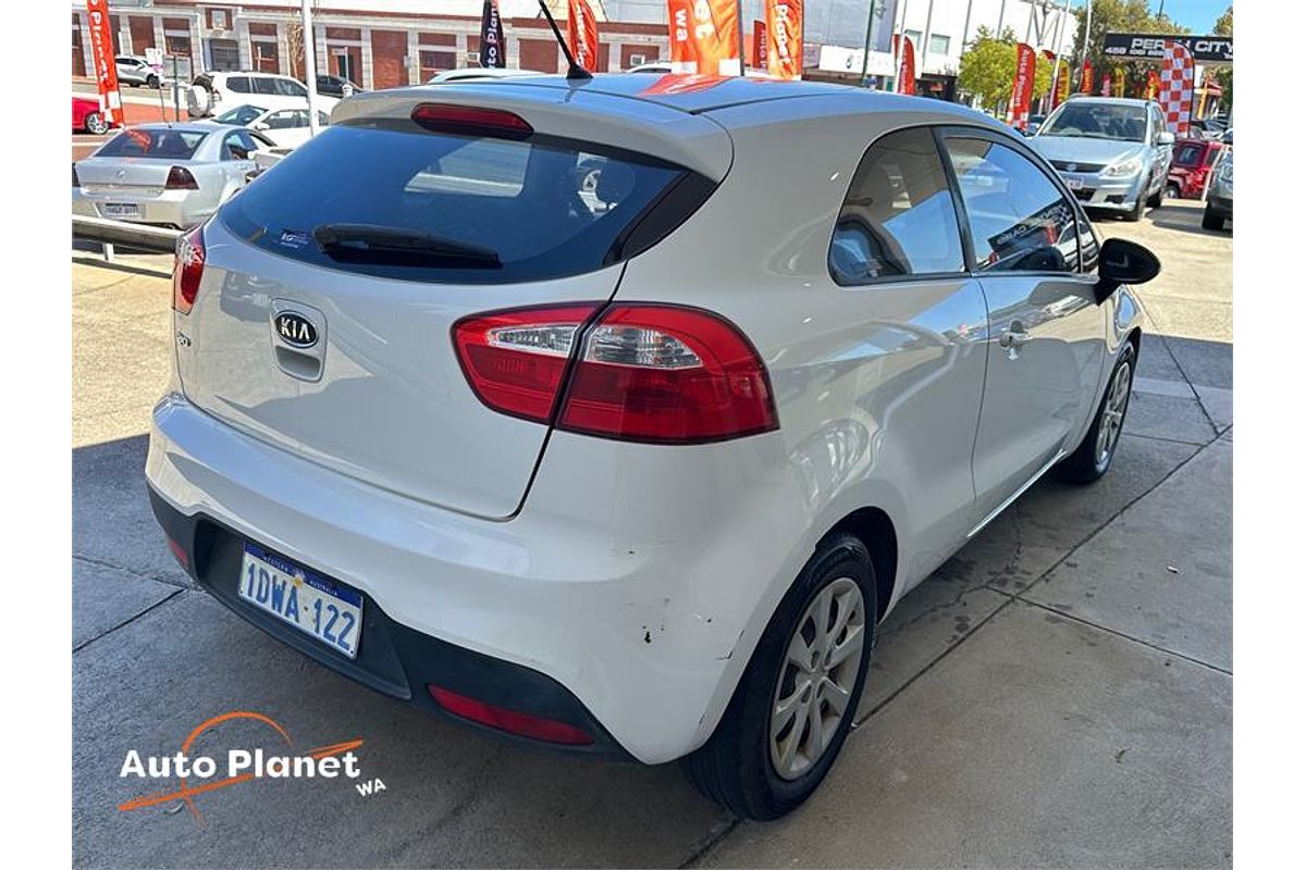 2011 Kia RIO S UB