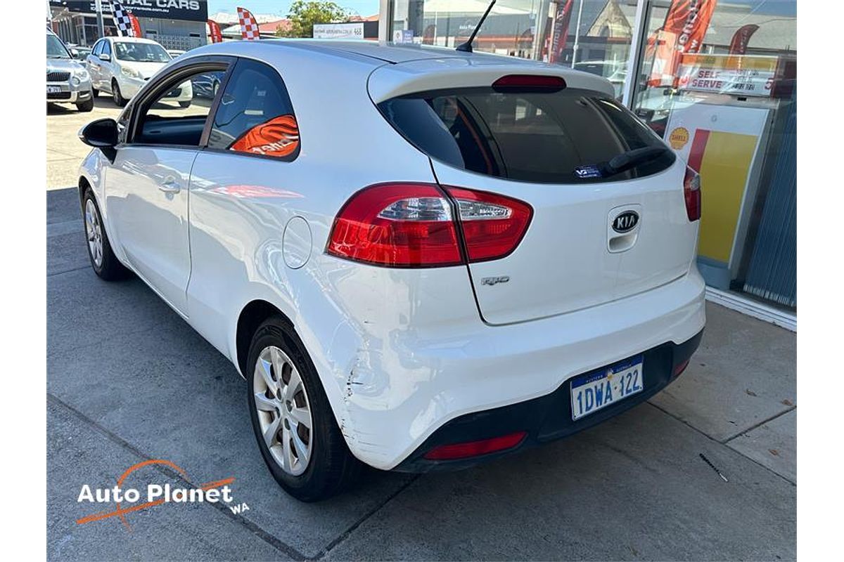 2011 Kia RIO S UB
