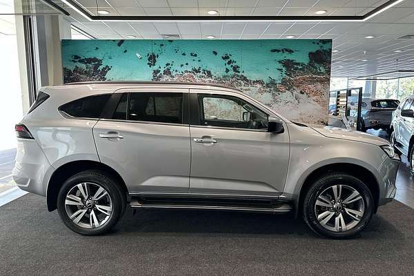 2023 Isuzu MU-X LS-T