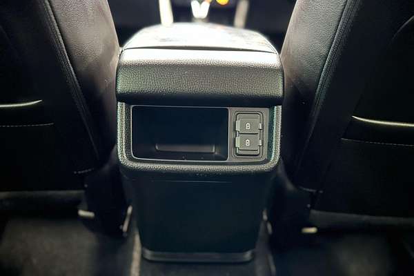 2023 Isuzu MU-X LS-T