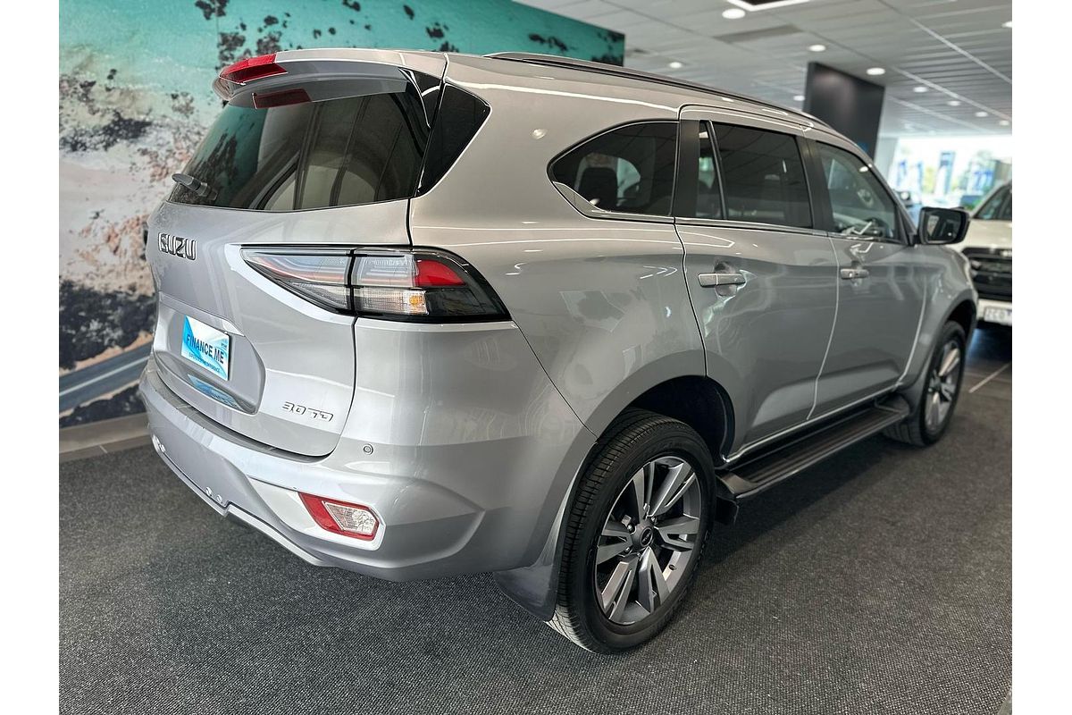 2023 Isuzu MU-X LS-T