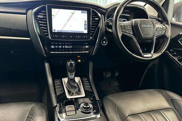 2023 Isuzu MU-X LS-T