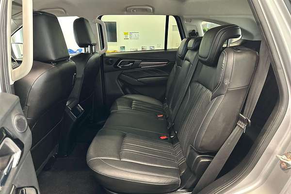 2023 Isuzu MU-X LS-T