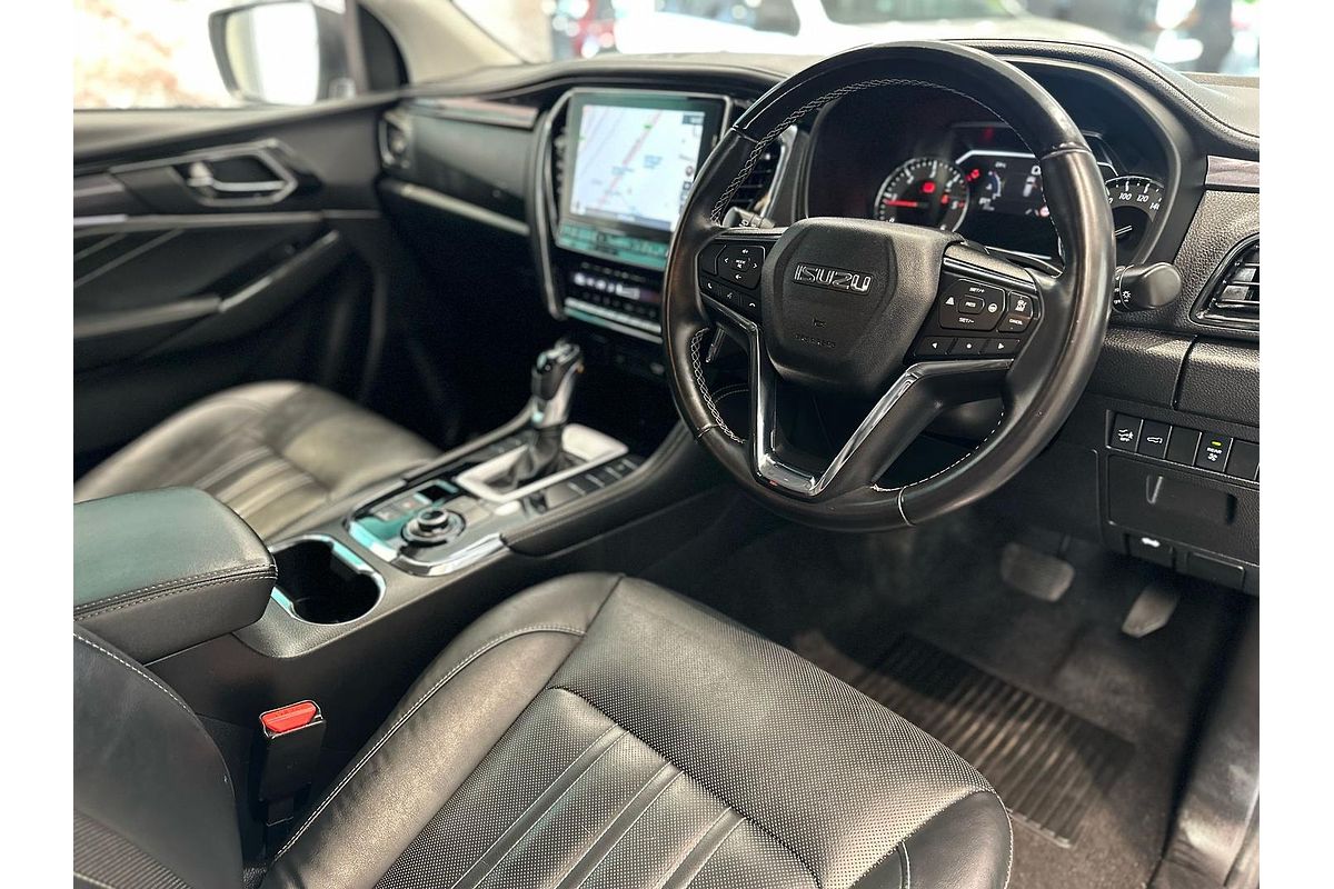 2023 Isuzu MU-X LS-T