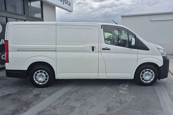 2019 Toyota Hiace
