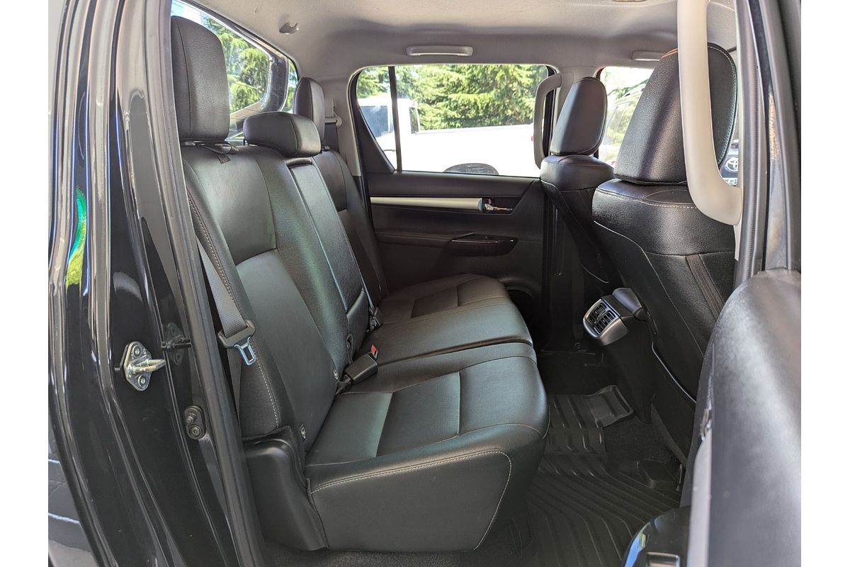 2019 Toyota Hilux SR5 GUN126R 4X4