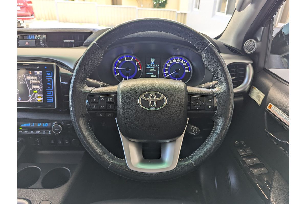 2019 Toyota Hilux SR5 GUN126R 4X4