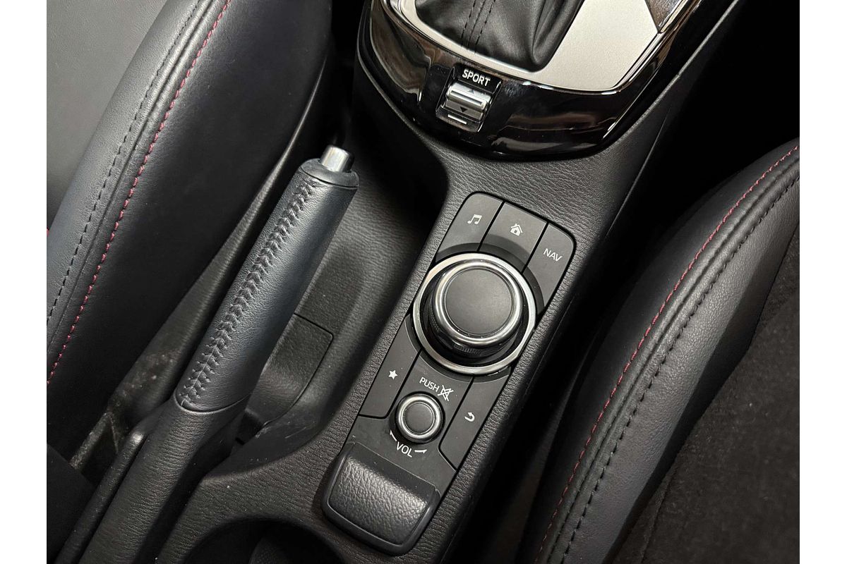 2017 Mazda CX-3 sTouring DK