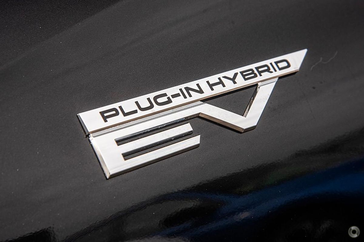 2024 Mitsubishi Outlander PHEV GSR ZM