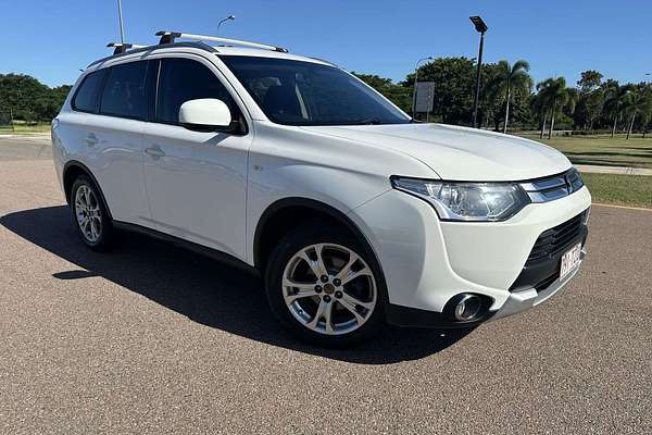 2014 Mitsubishi Outlander ES ZJ