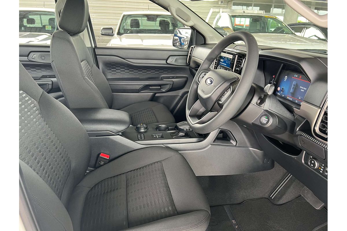 2024 Ford Everest Ambiente