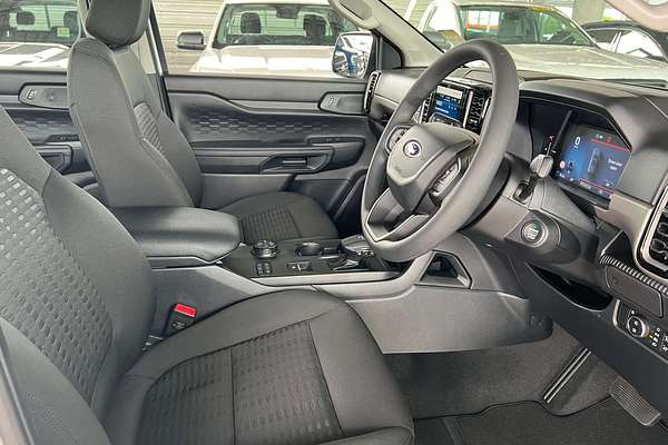2024 Ford Everest Ambiente