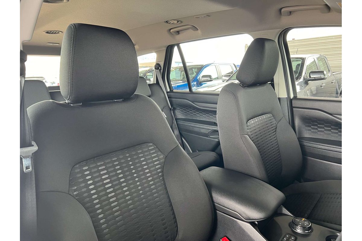 2024 Ford Everest Ambiente