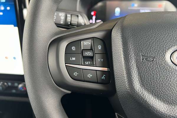 2024 Ford Everest Ambiente